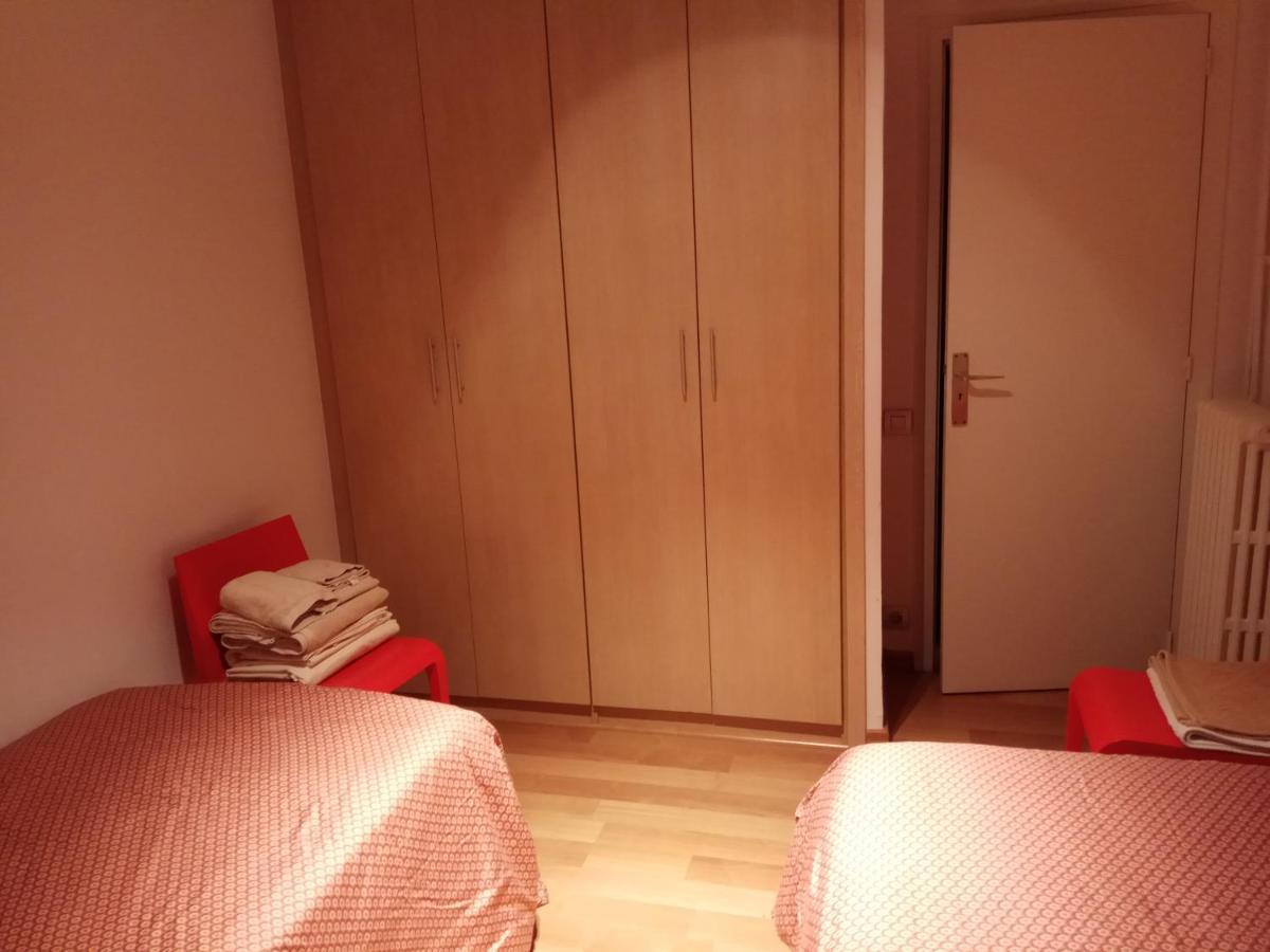 Apartamento Mirador Del Cadi Lägenhet Puigcerdà Exteriör bild